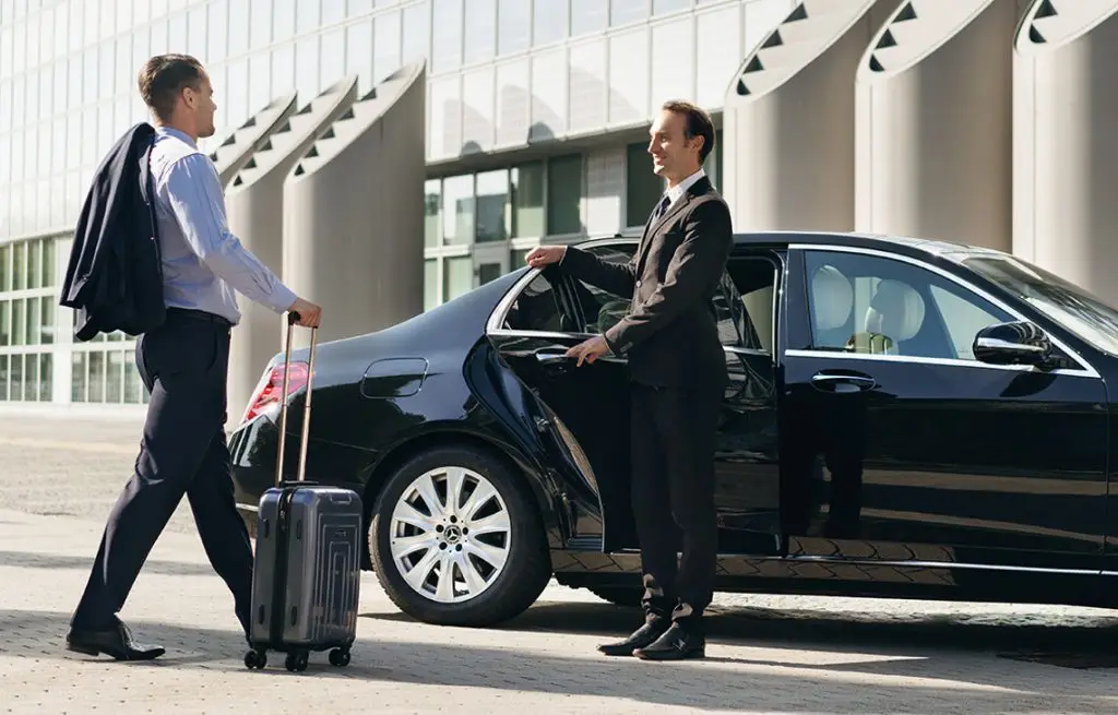 Djerba Airport Transfer Services – Professional & Comfortable Rides